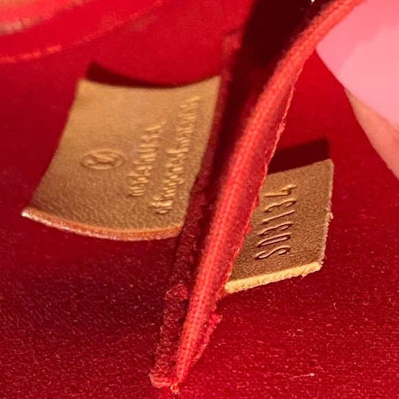 Louis Vuitton Alma BB Vernis Leather+CHARM chain - Picture 9 of 9